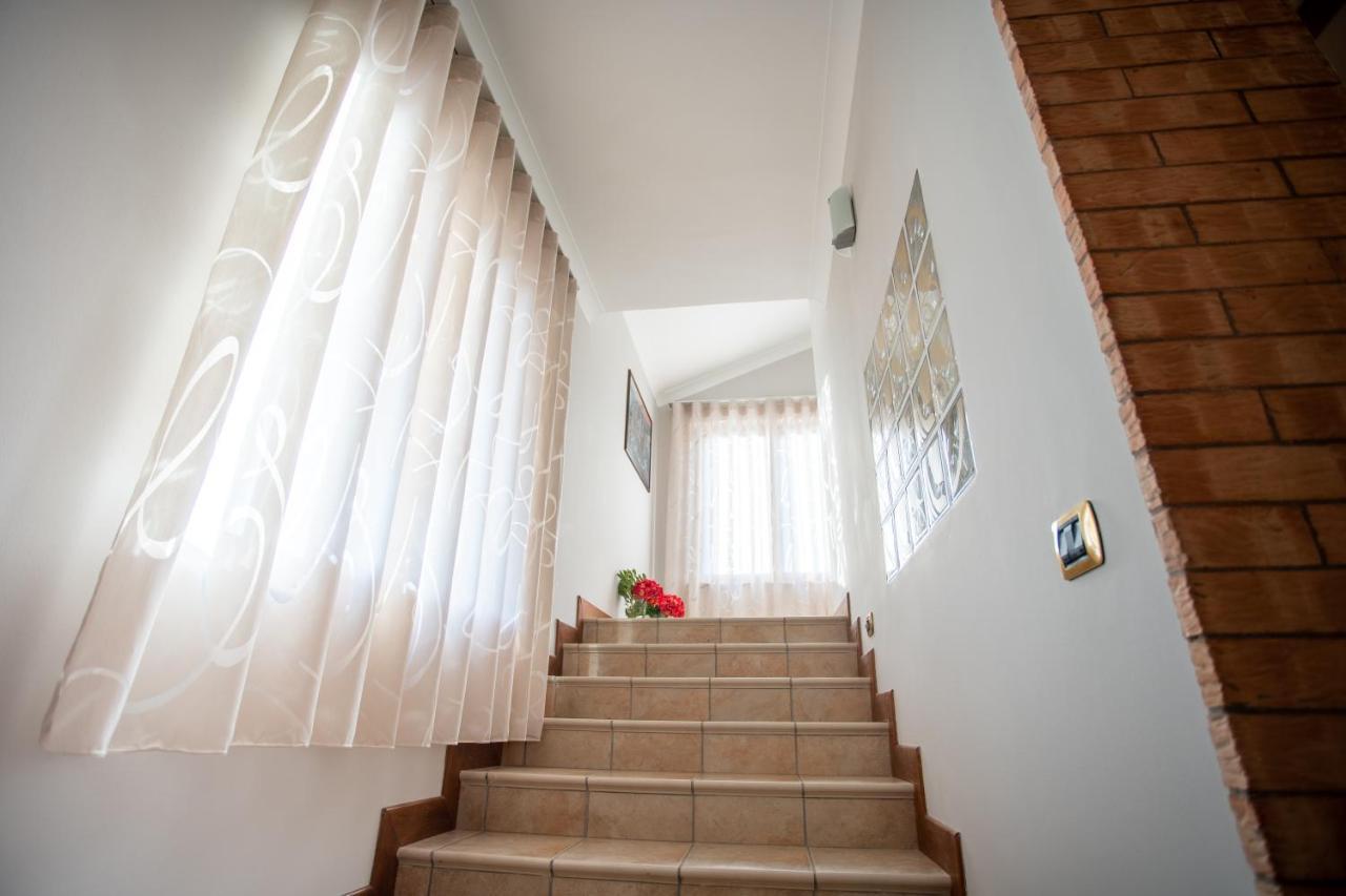 Bb Domus Catanzaro Bed & Breakfast エクステリア 写真
